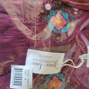 Grace and Lace Elania top